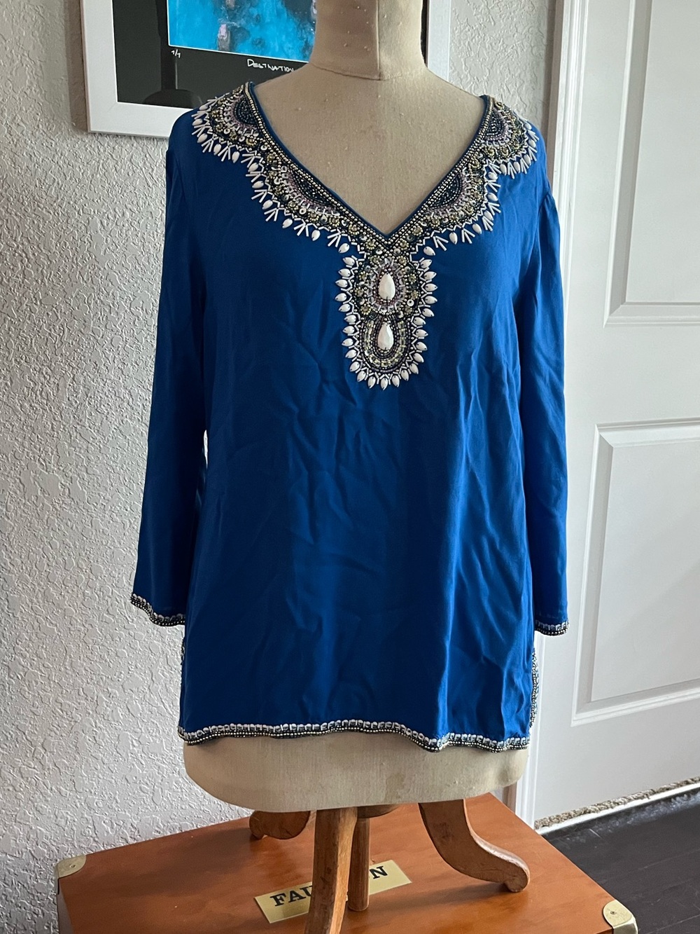 Lily Pulitzer Embellished Blue V-Neck Women's Tunic Top size Large